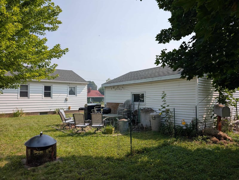 415 19th Ave, Oshkosh, WI 54902