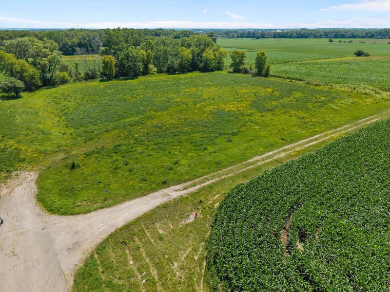 2801 Kellett Rd, Neenah, WI 54956