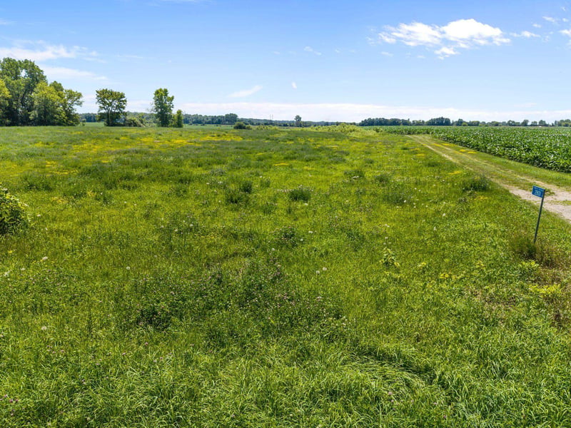 2801 Kellett Rd, Neenah, WI 54956