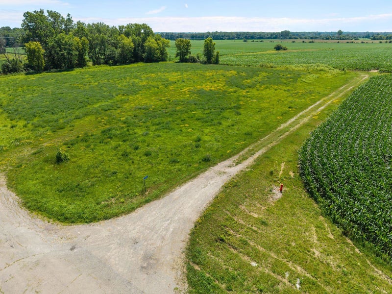 2801 Kellett Rd, Neenah, WI 54956