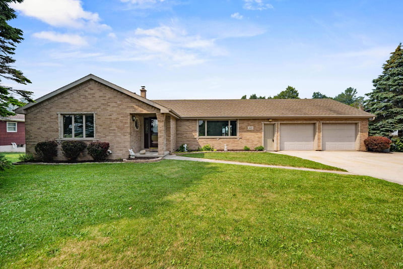 1415 Ellis St, Kewaunee, WI 54216