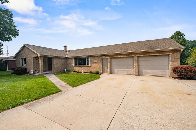 1415 Ellis St, Kewaunee, WI 54216