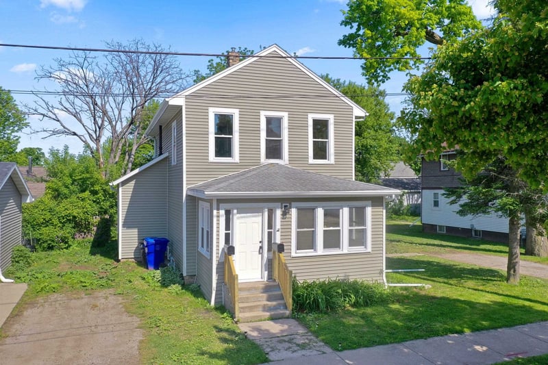 714 Bateman St, Appleton, WI 54911