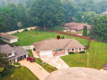 2615 Edgewood Ln, Green Bay, WI 54302