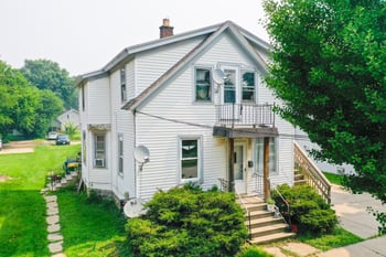 1319 Day St, Green Bay, WI 54302-1914