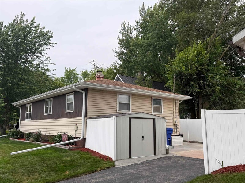 144 S 1st St, Bonduel, WI 54107