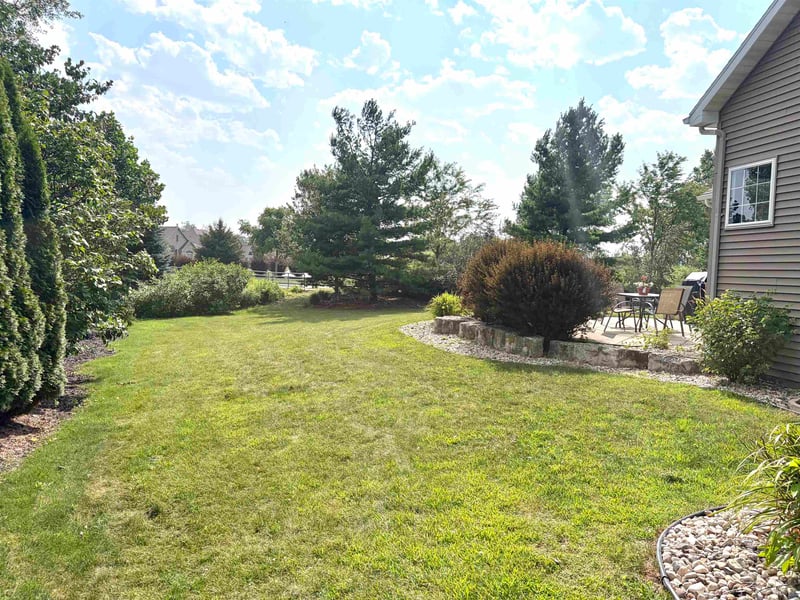 2701 Glenhurst Ln, Appleton, WI 54913-8086