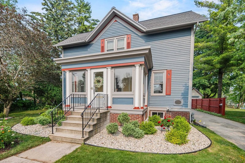 816 Dodge St, Kewaunee, WI 54216