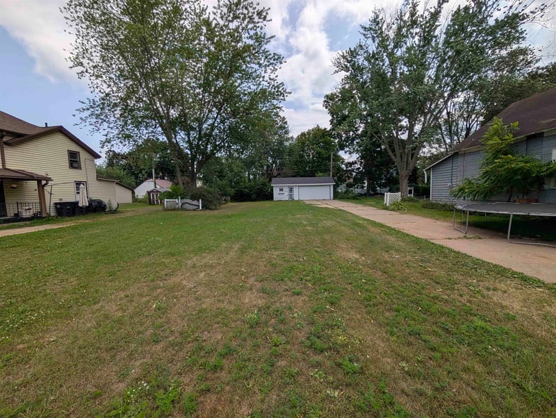 130 Andrews St, Shawano, WI 54166