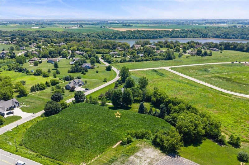 Fox Meadows Ln #33, Kaukauna, WI 54130