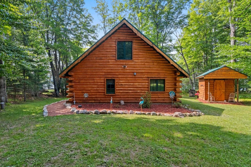 14713 Schottky Ln, Lakewood, WI 54138