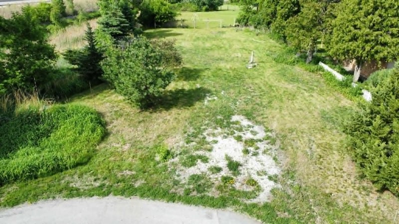 2040 Lone Grove Ave, Howard, WI 54303