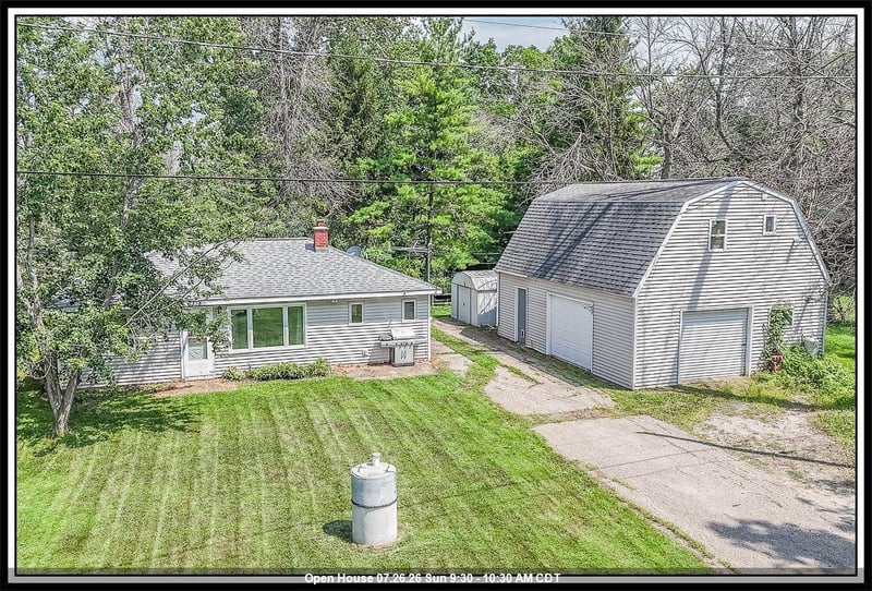 7378 Widgeon Ln, Larsen, WI 54947-9637