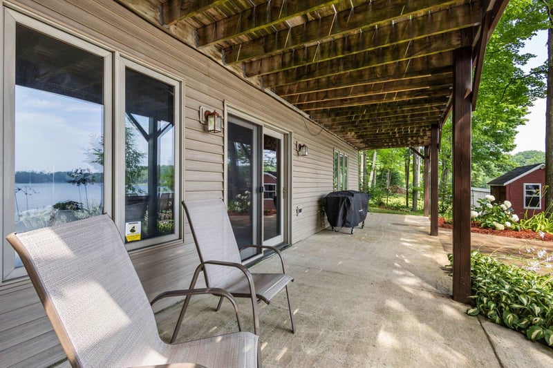 10180 Ridge Ln, Pound, WI 54161