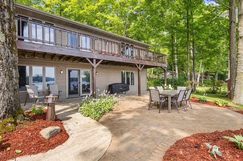 10180 Ridge Ln, Pound, WI 54161