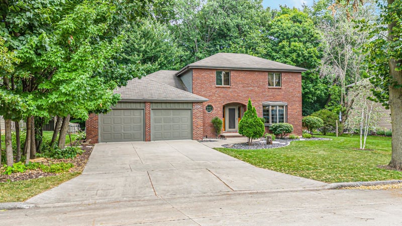 3324 White Birch Ln, Appleton, WI 54915