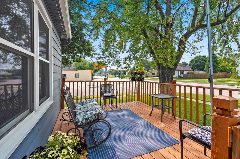 812 9th St, Green Bay, WI 54304-3552