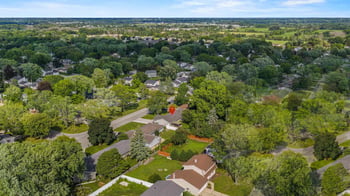524 Briar Ln, Green Bay, WI 54301