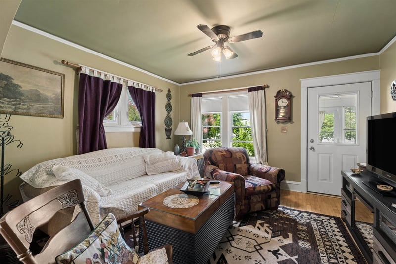 1320 Harriman St, Appleton, WI 54911