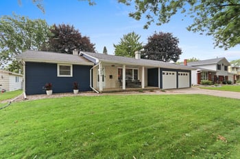 1222 Royal Blvd, Green Bay, WI 54303-4239