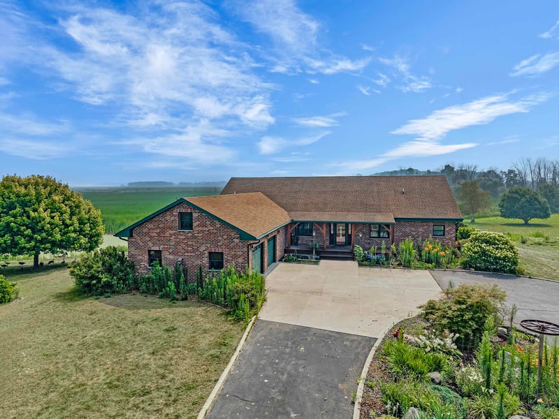 1328 County Rd M, Pickett, WI 54964