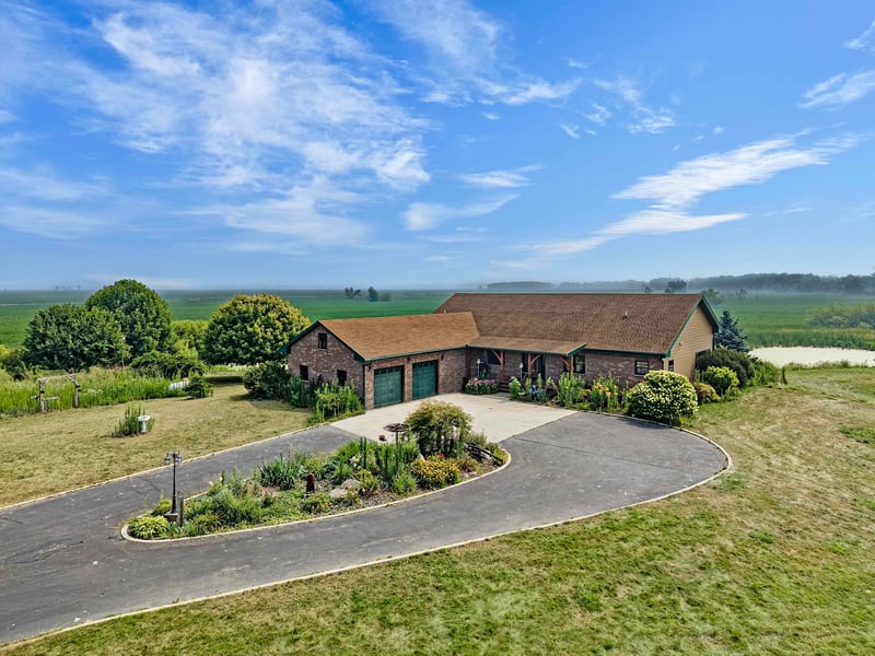 1328 County Rd M, Pickett, WI 54964