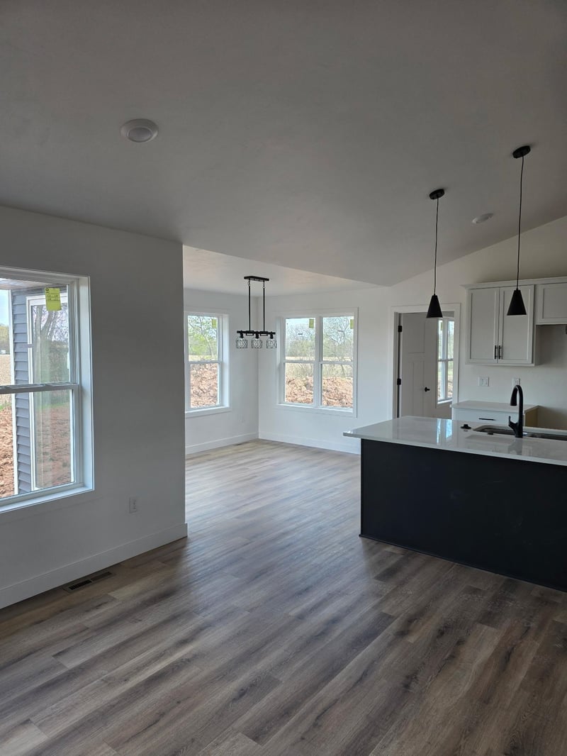 W6846 Mcallister Cir, Greenville, WI 54944