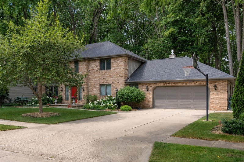 1511 S Rebecca Ln, Appleton, WI 54915