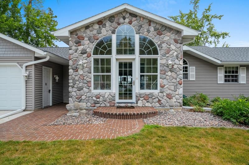9393 County Road G, Suring, WI 54174-54