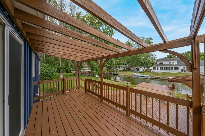 2104 Hazel St, Oshkosh, WI 54901