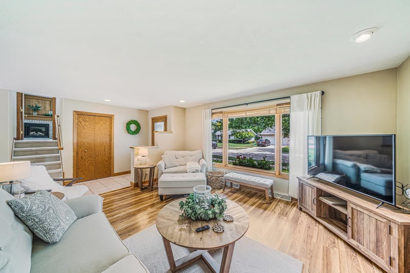 1627 Eugene St, Appleton, WI 54914