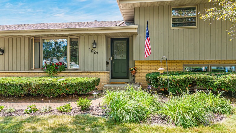 1627 Eugene St, Appleton, WI 54914