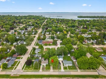 1322 Broad St, Oshkosh, WI 54901