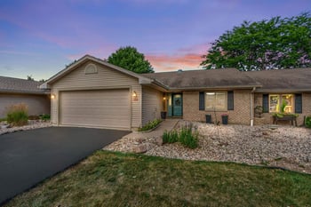 324 N Westhaven Dr, Oshkosh, WI 54904-7435