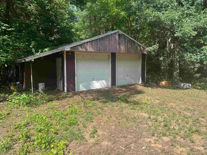 W5048 Stark Rd, Shawano, WI 54166