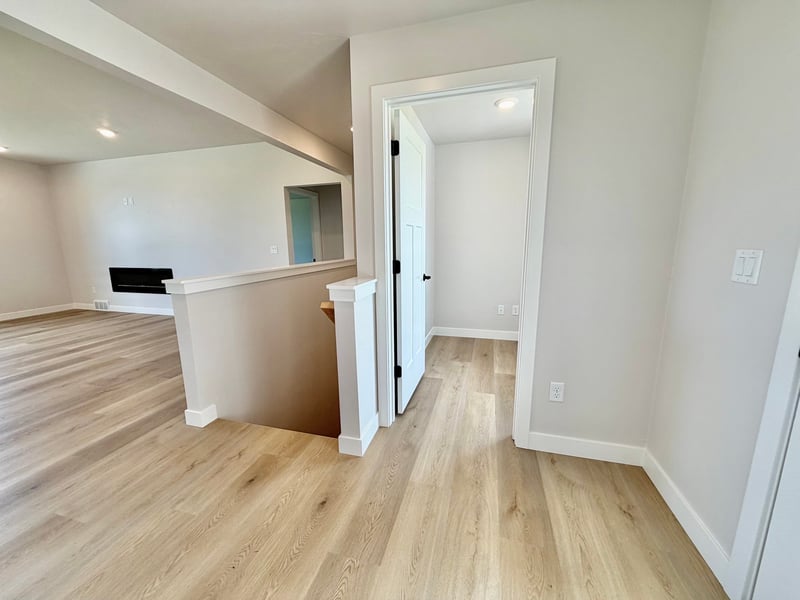 W6842 Mcallister Cir, Greenville, WI 54942