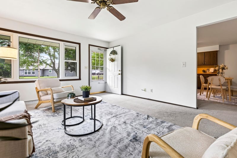 8 Tracy Ct, Appleton, WI 54915-3708