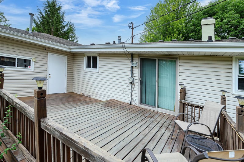 1461 Home Ave, Menasha, WI 54952