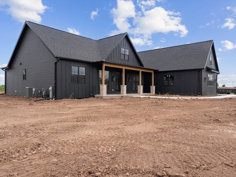1471 Rockland Heights Rd, De Pere, WI 54115