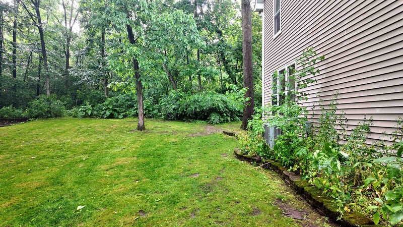 8411 Ridgeview Ct, Larsen, WI 54947