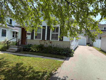1202 Stuart St, Green Bay, WI 54301