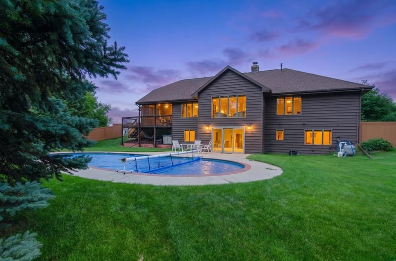 1421 Harbor Springs Cir, Green Bay, WI 54311-7339