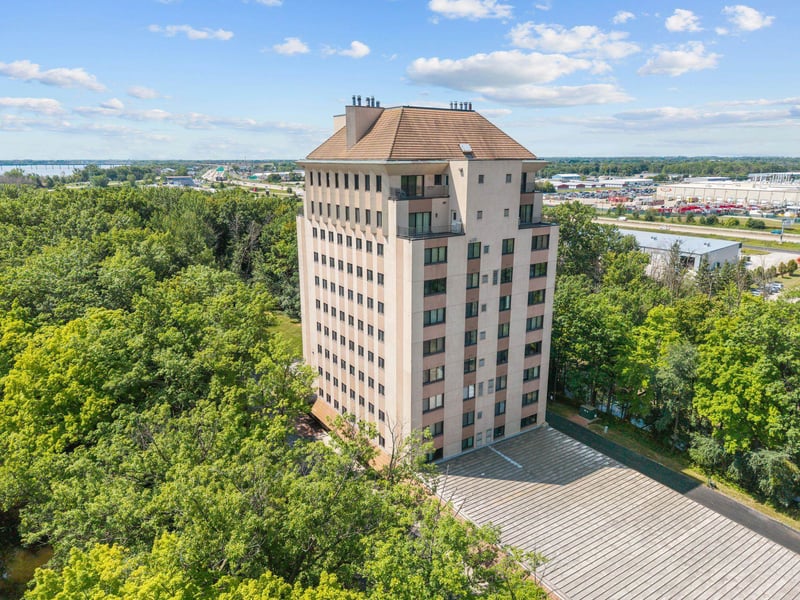 2631 Northern Rd #830, Appleton, WI 54914