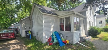 614 Broad St, Oshkosh, WI 54901