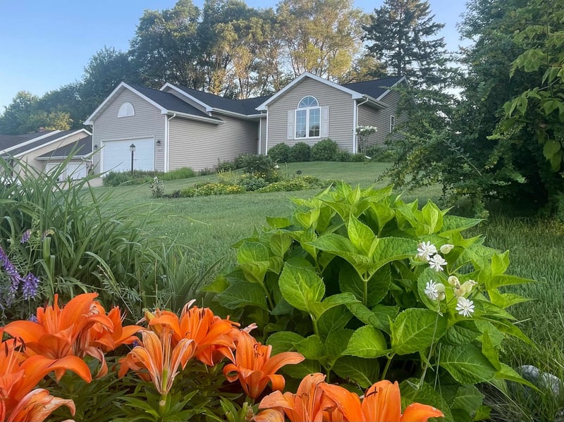 3052 Crusade Ln, Green Bay, WI 54313