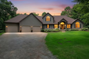 2839 Sandalwood Rd, Abrams, WI 54101
