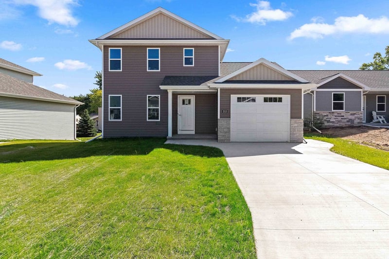 212 Fairview Ln, Chilton, WI 53014