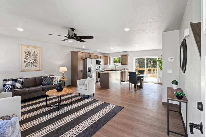 212 Fairview Ln, Chilton, WI 53014
