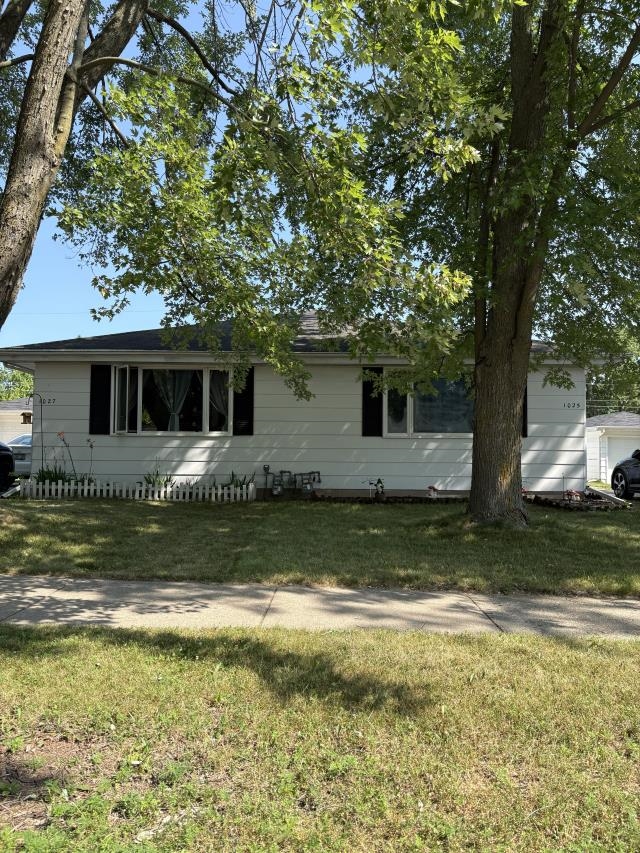 1025 Evans St, Neenah, WI 54956
