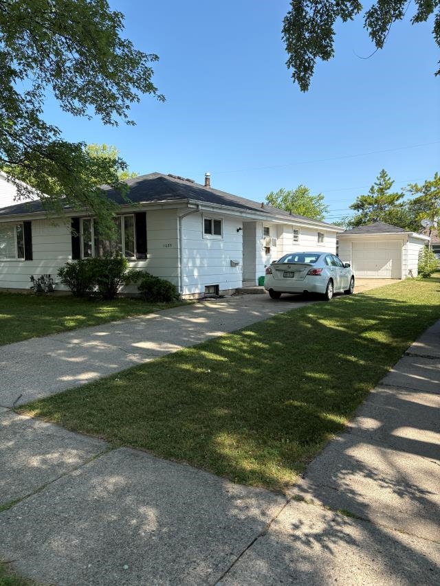 1029 Evans St, Neenah, WI 54956